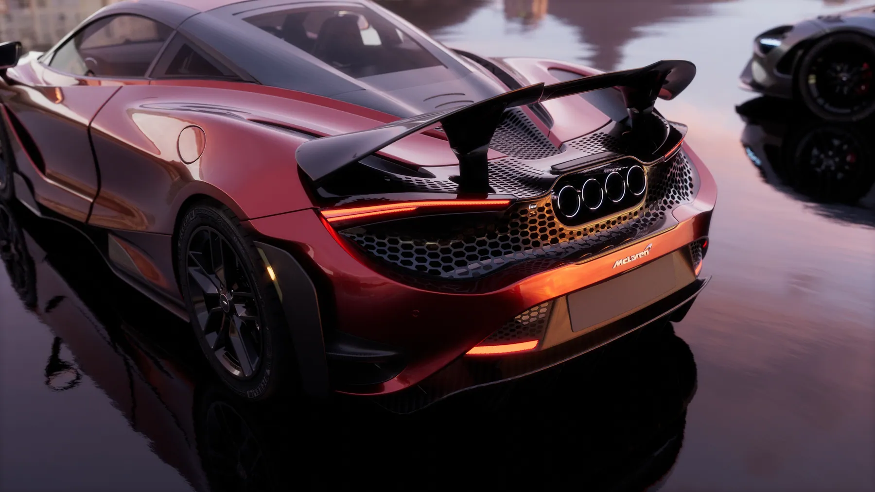 Đuôi McLaren 765LT với cánh gió lớn và cụm ống xả